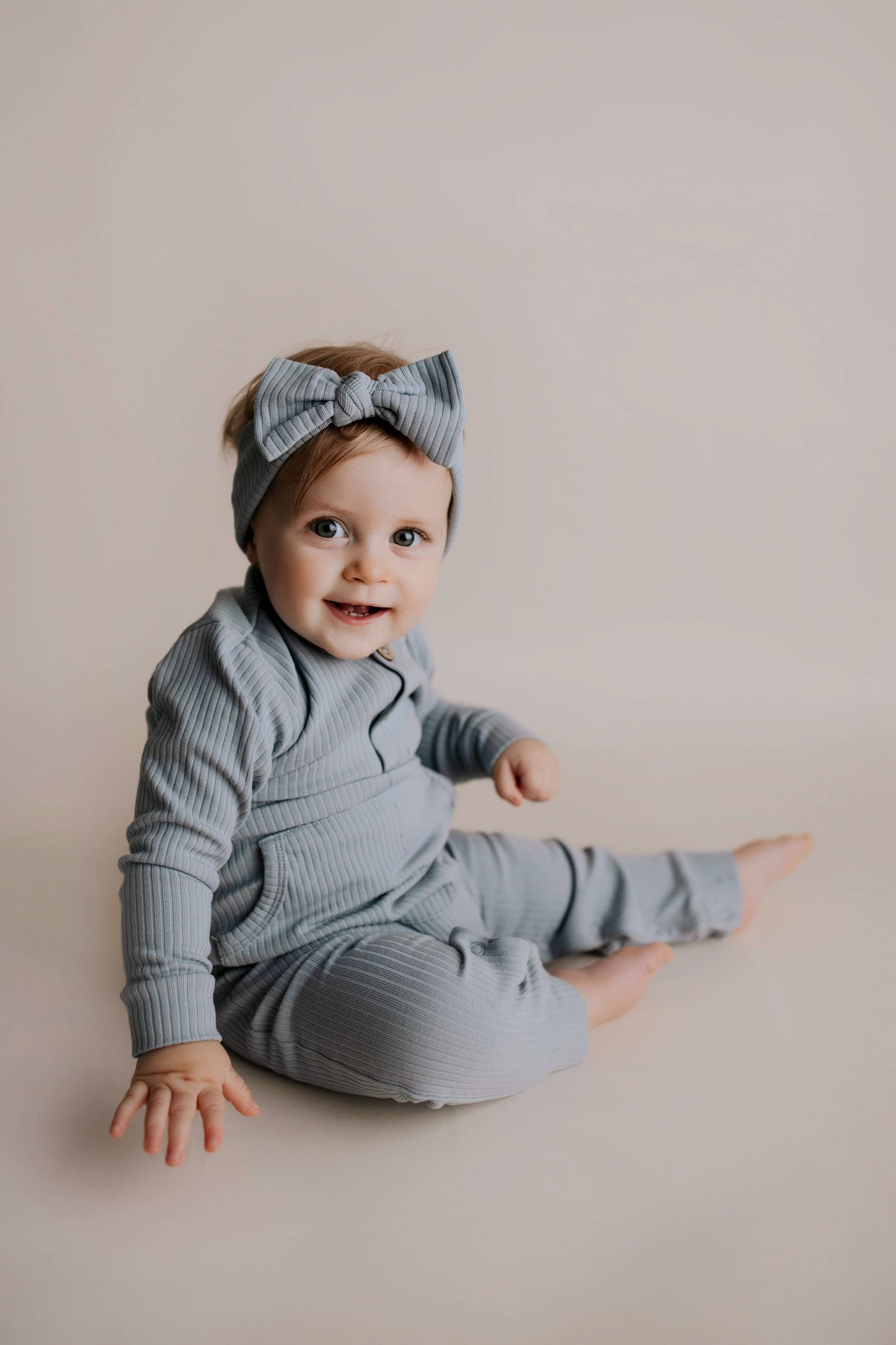 Baby Ribbed Playsuit with Pockets / White