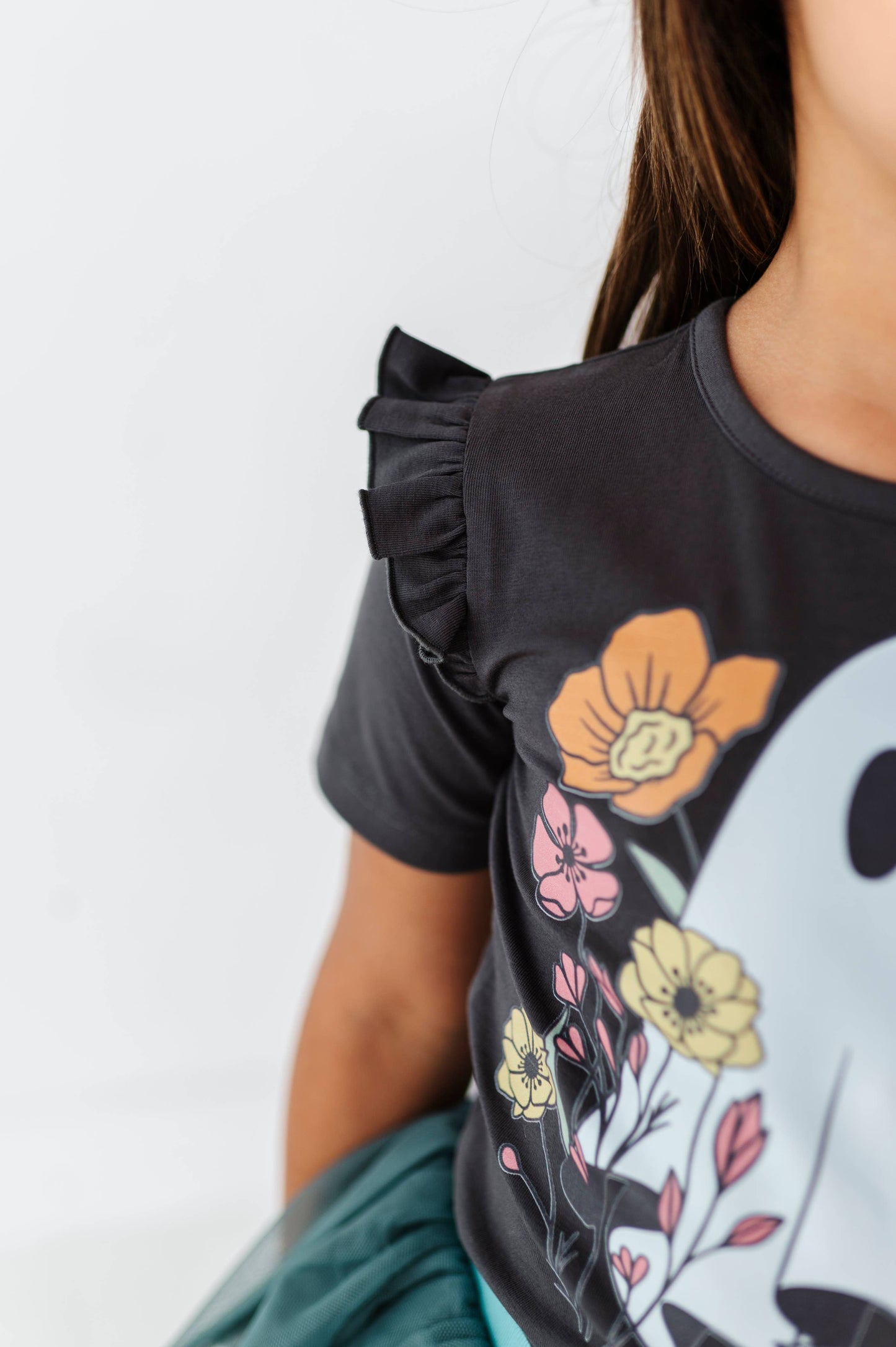 BOHO GHOSTIE | Ruffle Graphic Tee