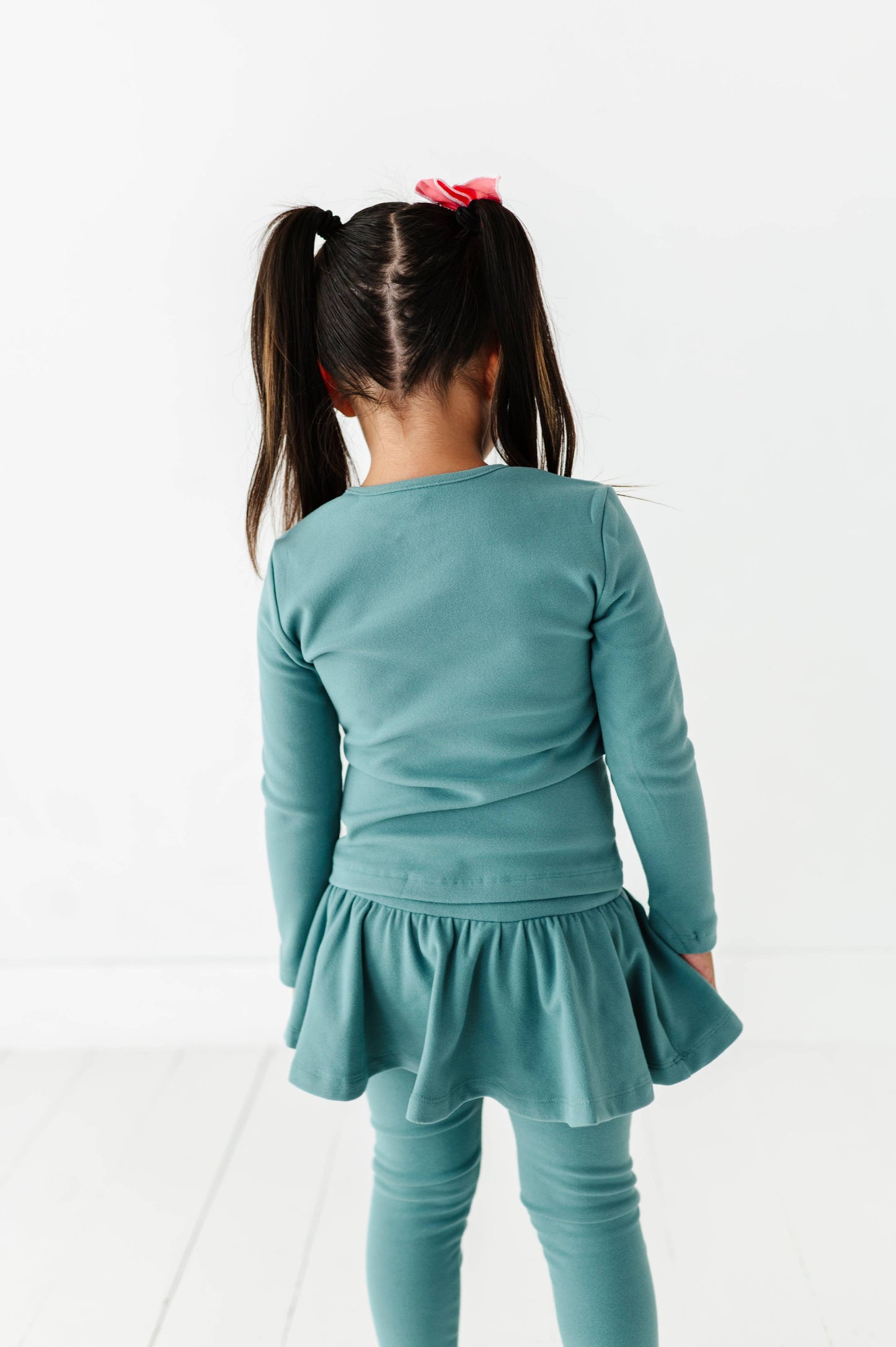 Friendship Bracelets | Jade Fleece skirted SET