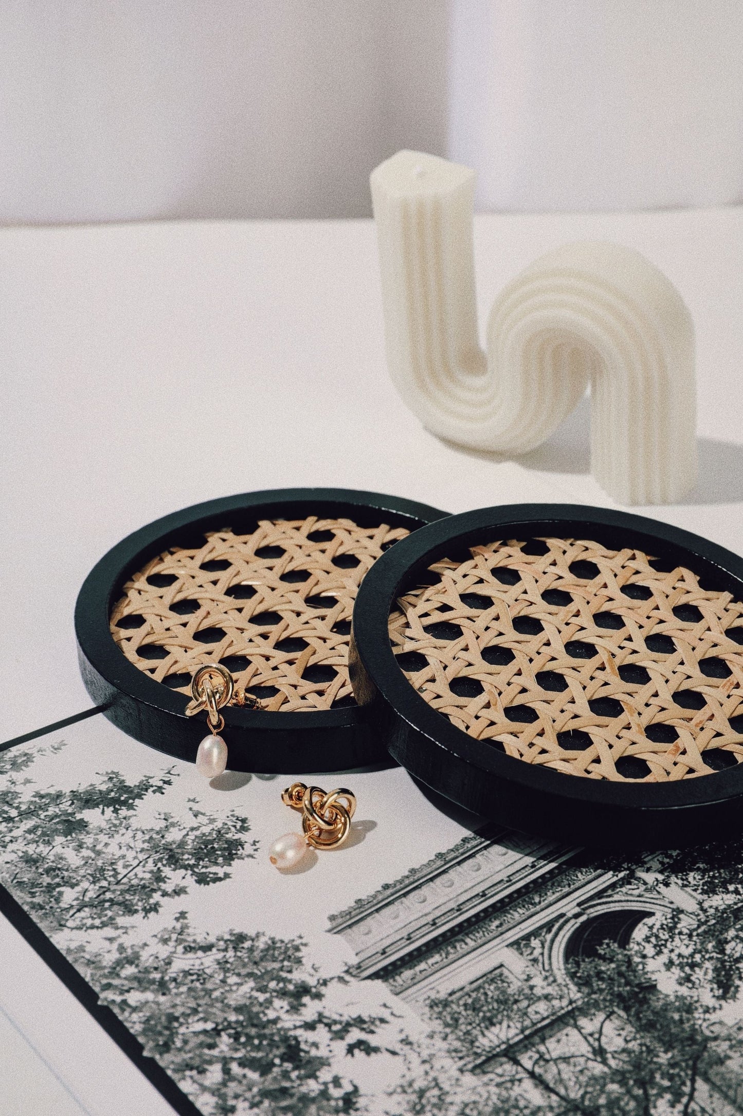 MomentDecor™ Natural Rattan & Wood Coasters Round Shape